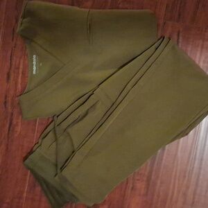 Womens Mandala Slim Leg Pant and One  Pocket Top Set